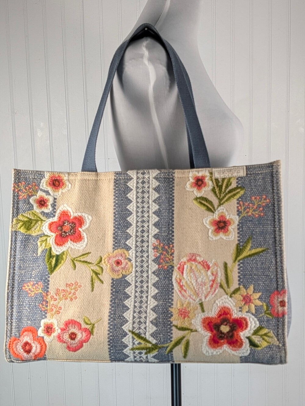 Spartina 449 Fleur de Vigne Embroidered Jute Market Tote Bag